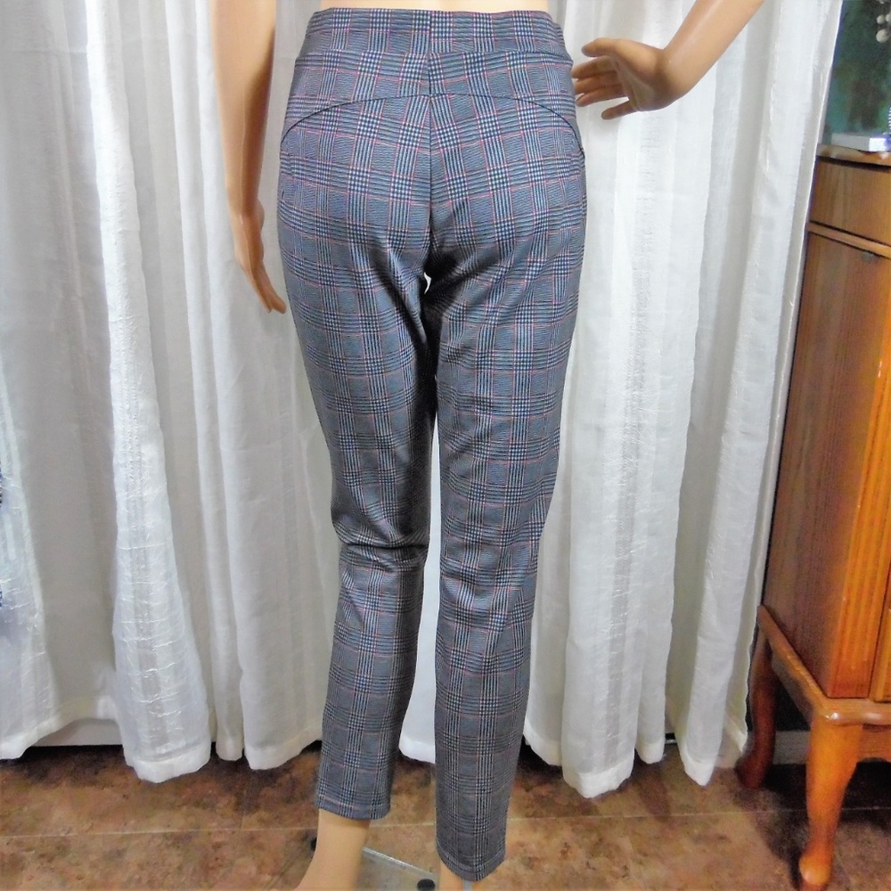 AF Studio Pants - Picture 3 of 7